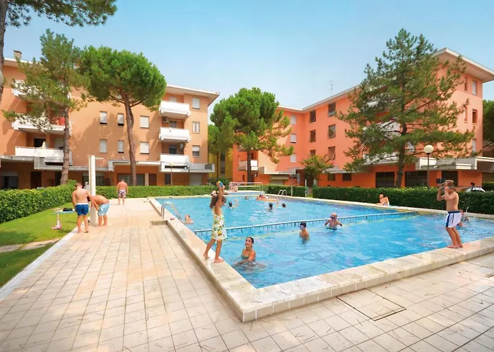 Laguna & S.elena Sud アパート